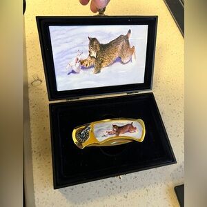 Wildlife Themed Folding Knife with Gold Accents